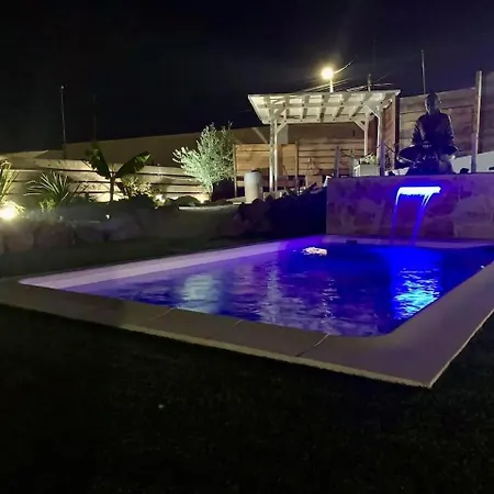Appartement 7 Moons Solo Adultos
