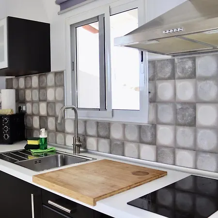 7 Moons Solo Adultos Appartement